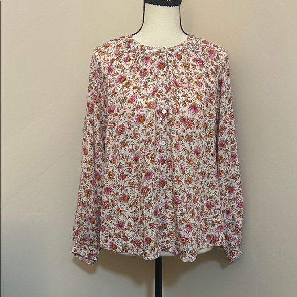 Old Navy Tops - Old Navy Floral Boho Top. NWT.